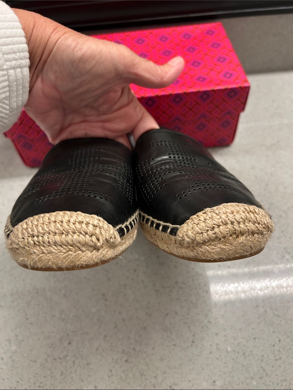 Tory Burch Black Leather Espadrille Flats with Jute Trim size 10.5 - Picture 4 of 12